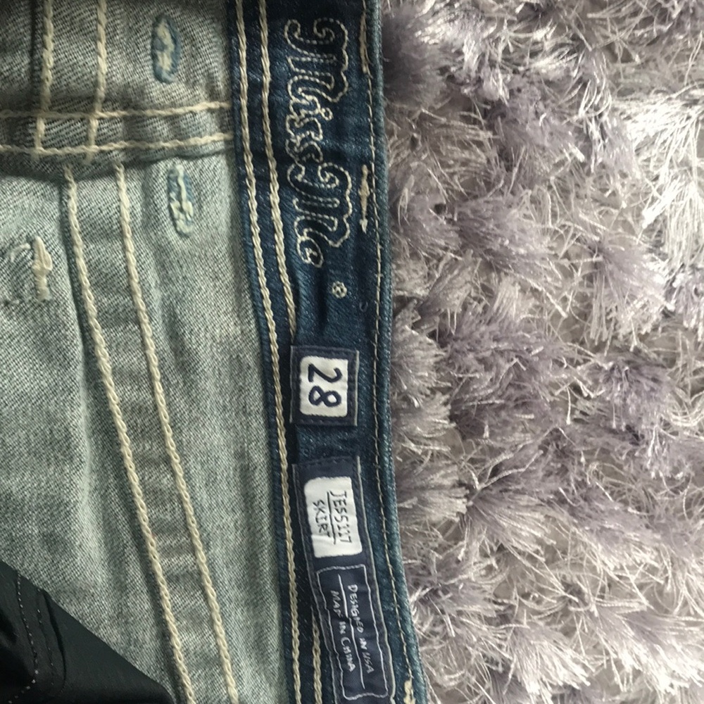 Miss Me Skirt - Picture 4 of 5